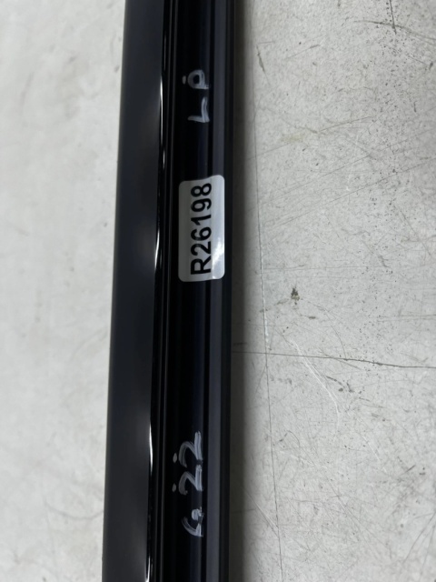 Listwa BMW 4 G22 Coupe M4 G82 20r.- lewa przednia uszczelka drzwi zgarniająca Shadowline zewnętrzna 7482749