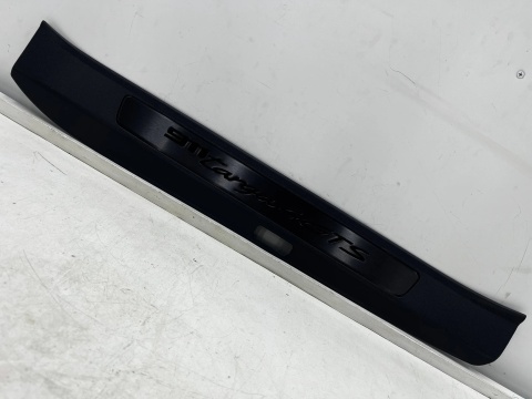 Nakładka progu Porsche 911 992 Targa 4 GTS 19r.- lewa wewnętrzna listwa progowa SATYNA oryginalna 992853491