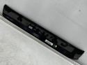 Nakładka progu Porsche 911 992 Targa 4 GTS 19r.- lewa wewnętrzna listwa progowa SATYNA oryginalna 992853491