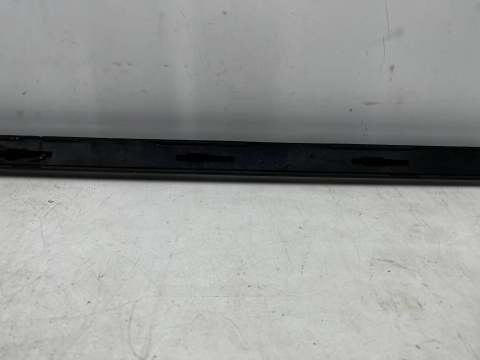 Nakładka progu VW Golf 5 V Touran I 03-09r. PRAWA listwa progowa zewnętrzna próg 1t0854932b
