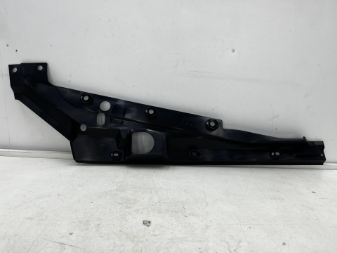 Osłona błotnika Mazda CX-60 CX60 22r.- PRAWA wewnętrzna nakładka błotnika przedniego komory silnika pod maską kbb3-56-915