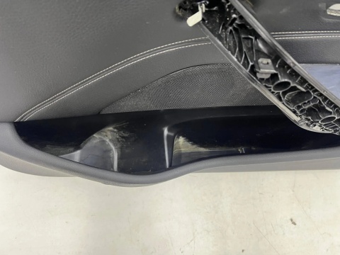 Tapicerka BMW 5 G30 G31 17-24r. prawy przedni boczek drzwi przód tył dekor aluminiowy 2844127