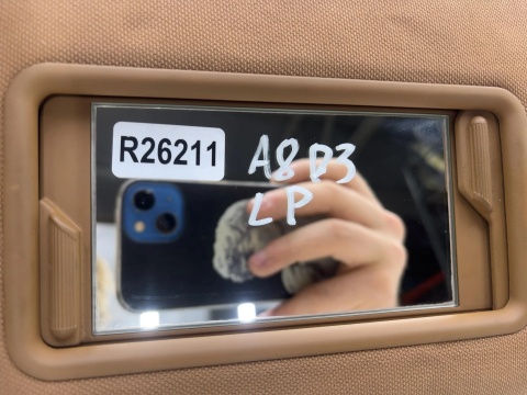 Daszek Audi A8 D3 02-10r. LEWY przeciwsłonecznik pasażera osłona