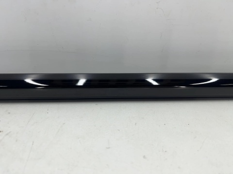 Listwa BMW X5 G05 M-Pakiet 18-26r NOWA prawa przednia uszczelka drzwi Shadowline zewnętrzna szyby zgarniająca 5a8a266