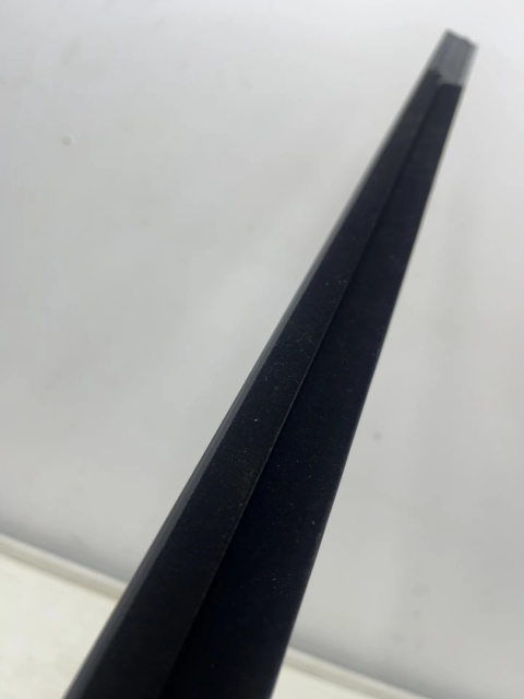 Listwa BMW X5 G05 M-Pakiet 18-26r NOWA prawa przednia uszczelka drzwi Shadowline zewnętrzna szyby zgarniająca 5a8a266