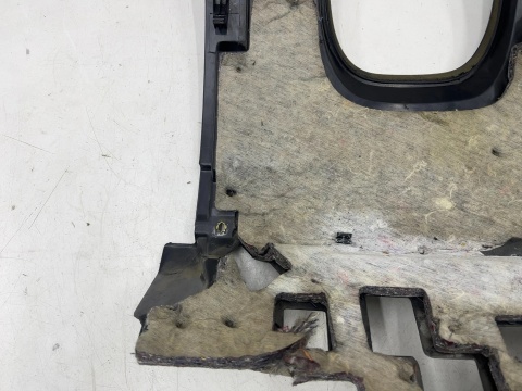 Schowek Audi A8 D3 02-10r. schowek kierowcy dolny deski pod kierownicą EUROPA 4e1857005
