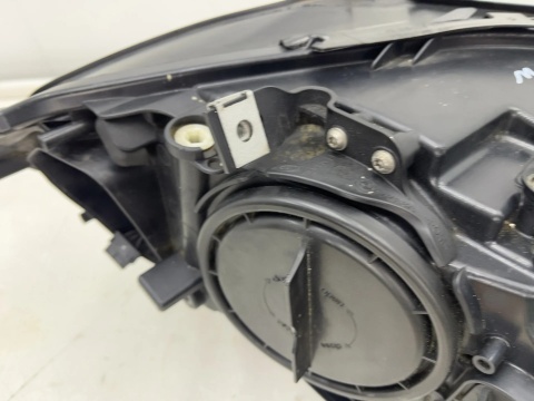 Lampa reflektor BMW 5 F10 F11 10-13r. LEWA przednia Bi-XENON oryginalna EUROPA nieskrętna lewy przód 7203245