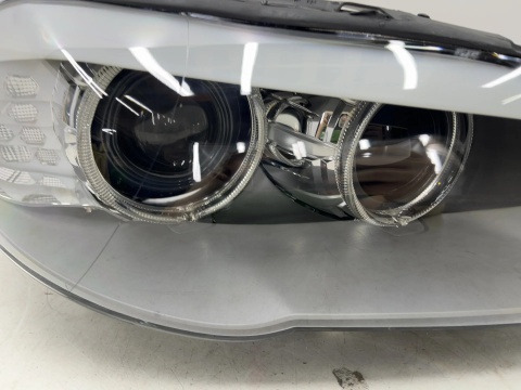 Lampa reflektor BMW 5 F10 F11 10-13r. PRAWA przednia Bi-XENON oryginalna EUROPA nieskrętna prawy przód 7203246