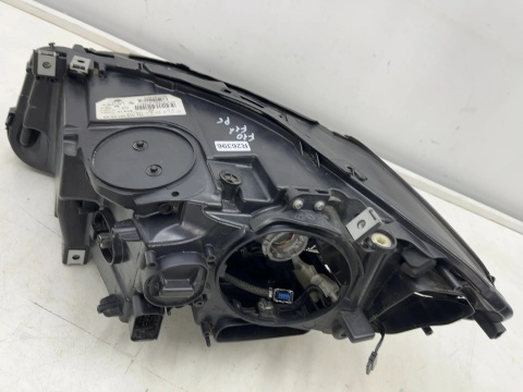 Lampa reflektor BMW 5 F10 F11 10-13r. PRAWA przednia Bi-XENON oryginalna EUROPA nieskrętna prawy przód 7203246