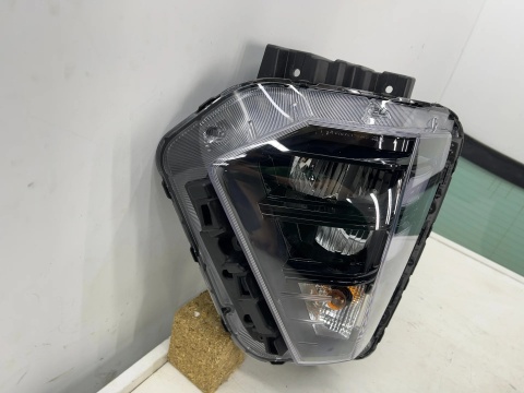 Lampa reflektor Hyundai Kona 2 II 22r.- LEWA przednia LED Europa oryginal kierunek na żarówkę lewy przód be92161010