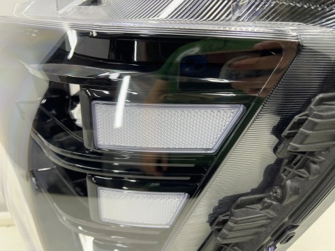 Lampa reflektor Hyundai Kona 2 II 22r.- LEWA przednia LED Europa oryginal kierunek na żarówkę lewy przód be92161010