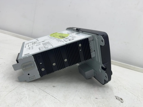 Radio VW Caddy III Lift Amarok Transporter T6 T6.1 Multivan 15-20r. z kodem do radia tuner fabryczny panel sterowania wyświetlac