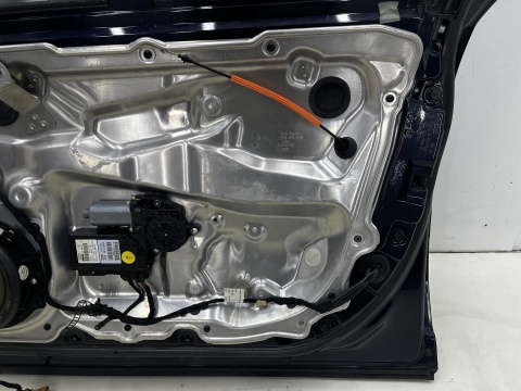 Drzwi Audi A8 D3 02-09r. prawe przednie prawy przód 4E0831420J LZ5D