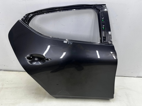 Drzwi Mazda 3 BP 19r.- Hatchback HB prawe tylne prawy tył BDMT72010