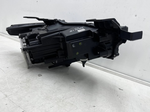 Lampa reflektor Mazda 3 IV BP 19r.- LEWA przednia LED lewy przód 8 pin EUROPA bcjh-51040