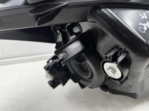 Lampa reflektor Mitsubishi Space Star LIFT 19-24r. lewa przednia Europa ORYGINALNA lewy przód 8301d445