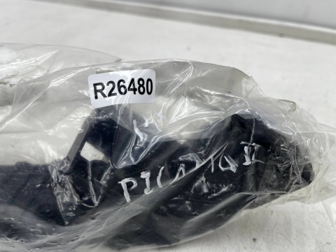 Ślizg Kia Picanto 2 II 11-17r. prawe przednie mocowanie uchwyt zderzaka prawy przód 865181y000