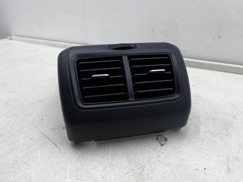 Tunel środkowy VW Golf 7 VII 12-20r. tylne wykończenie tunelu kratki nawiewu 5g0863289c