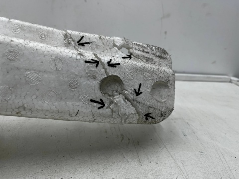 Absorber zderzaka Toyota Yaris 3 III P13 11-20r. przednie wzmocnienie styropian pianka przód 52611-0d020
