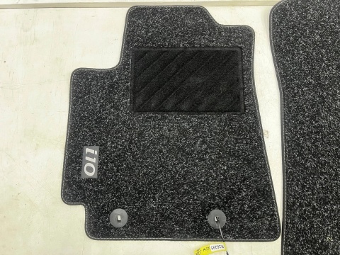 Dywaniki welurowe Hyundai i10 III 19r.- komplet przednich NOWYCH Oryginalnych dywaników welurowych wycieraczka k7141ade00