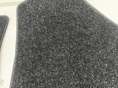 Dywaniki welurowe Hyundai i10 III 19r.- komplet przednich NOWYCH Oryginalnych dywaników welurowych wycieraczka k7141ade00