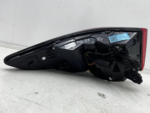 Lampa MG ZS MG ZS EV Lift 19r.- prawa tylna full LED w błotnik oryginalna Europa a30005r0100 ac230422021