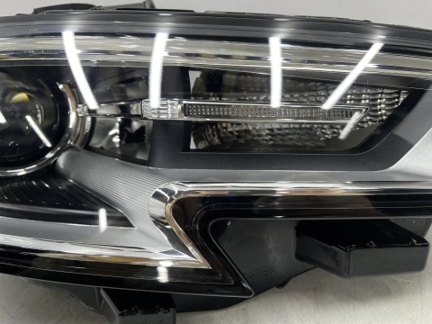 Lampa reflektor Audi A3 8v LIFT 16-20r. prawa przednia BI-XENON EU oryginalna prawy przód BIKSENON 8v0941006e