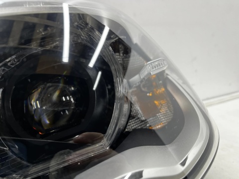 Lampa reflektor BMW X1 F48 15-19r. LEWA przednia Full LED Europa oryginał lewy przód 7193707
