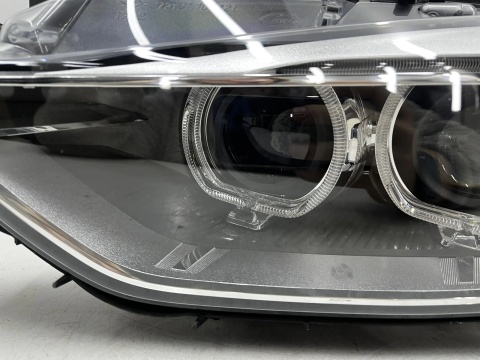 Lampa reflektor BMW 3 F30 F31 11-15r. lewa przednia XENON skrętny + LED EU oryginalna EUROPA lewy przód 7314531