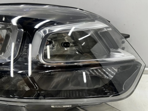 Lampa reflektor Citroen Jumpy SpaceTourer Scudo Ulysse Vivaro C Zafira Life 16-23r. prawa przednia Europa H1 H7 oryginał