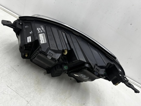 Lampa reflektor Citroen Jumpy SpaceTourer Scudo Ulysse Vivaro C Zafira Life 16-23r. prawa przednia Europa H1 H7 oryginał