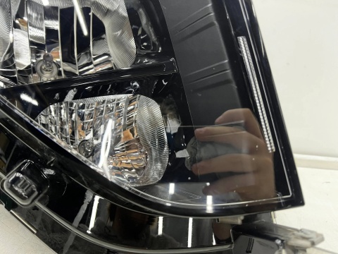 Lampa reflektor Ford Courier MK2 Tourneo 23r- PRAWA przednia zwykła H1 H7 Europa oryginal prawy przód r2x6-13w029-af