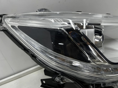 Lampa reflektor Mitsubishi Space Star LIFT 19-24r. PRAWA przednia Bi-LED 7pin prawy przód EUROPA 26010w410p