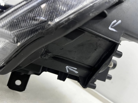 Lampa reflektor Skoda Yeti LIFT 12-17r. lewa przednia XENON EU skrętna doświetlanie zakrętów oryginalna 5L1941015C