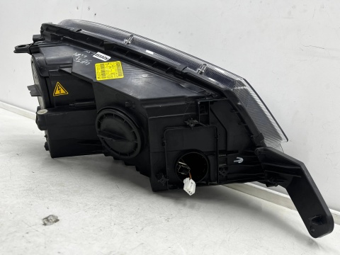 Lampa reflektor Skoda Yeti LIFT 12-17r. lewa przednia XENON EU skrętna doświetlanie zakrętów oryginalna 5L1941015C