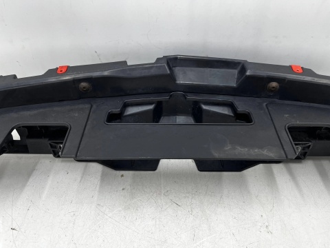 Osłona pasa przedniego Opel Insignia A 08-17r. nakładka górna atrapy zamka maski 13250569