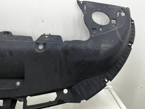 Osłona pod zderzak Ford Kuga mk3 19r.- przednia płyta dolna podwozia pod zderzak lv4b-a8b384-j