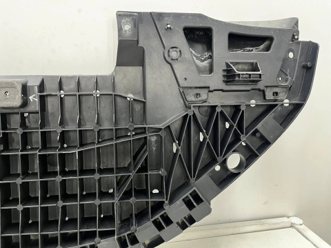 Osłona pod zderzak Peugeot 208 II 19r.- przednia płyta dolna podwozia pod silnik 9823206580