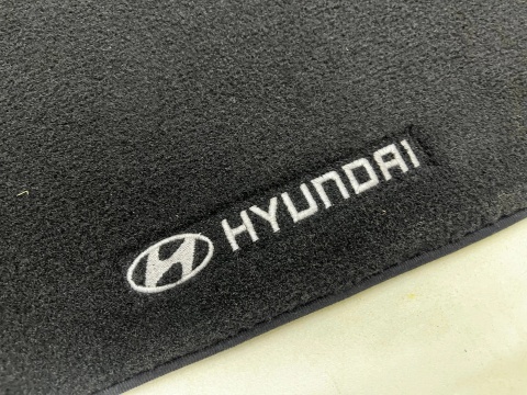 Dywaniki welurowe Hyundai Inster AX1 24r.- komplet NOWYCH Oryginalnych dywaników welurowych wycieraczka gx143ade00e