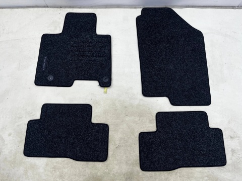Dywaniki welurowe Hyundai Tucson 4 IV NX4E 20r.- komplet NOWYCH Oryginalnych dywaników welurowych wycieraczka cz141ade00