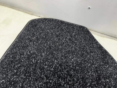 Dywaniki welurowe Hyundai i10 III 19r.- komplet NOWYCH Oryginalnych dywaników welurowych wycieraczka k7141ade00