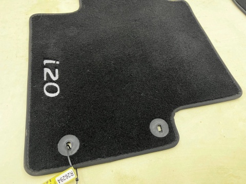 Dywaniki welurowe Hyundai i20 III 20r.- komplet NOWYCH Oryginalnych dywaników welurowych wycieraczka q0143ade00