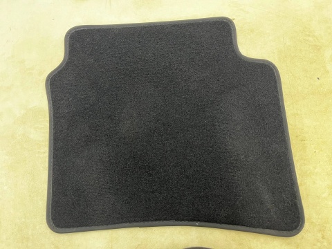 Dywaniki welurowe Hyundai i20 III 20r.- komplet NOWYCH Oryginalnych dywaników welurowych wycieraczka q0143ade00