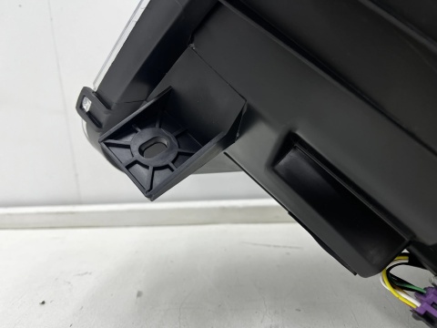 Lampa reflektor Maxus e-Deliver 3 Maxus EV30 LDV 20r.- NOWA prawa przednia oryginalna EU c00056654
