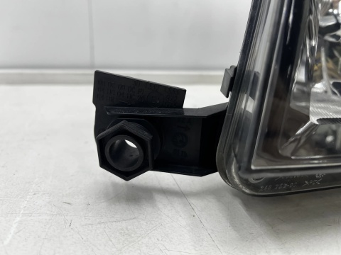 Lampa reflektor Skoda Fabia I 6y 99-08r. LEWA przednia oryginalna EUROPA czarna ramka 6y1941015n