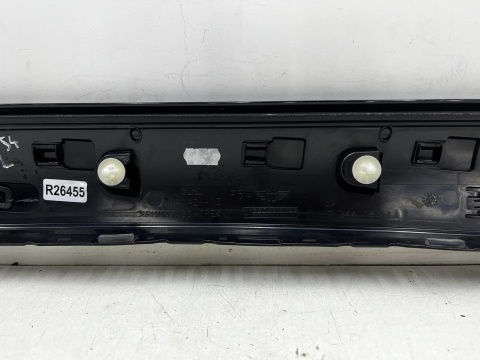 Listwa Mini Clubman F54 15-24r. lewa osłona słupka A szyby przedniej lewy przód 7344183