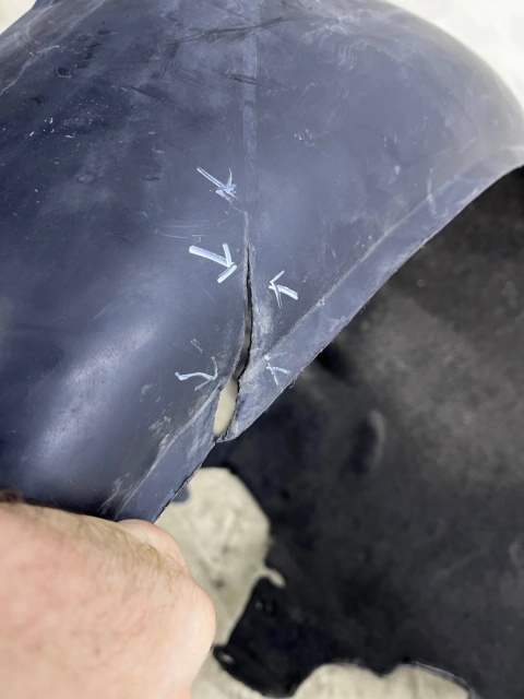Nadkole Audi A8 D3 02-10r. lewe przednie oryginalne kompletne lewy przód 4e0821171k