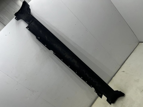 Nakładka progu Audi A8 D3 02-10r. lewa zewnętrzna listwa progowa oryginalna 4e0853859d