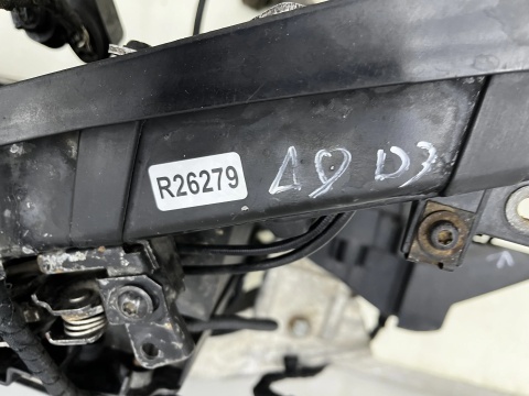 Pas przedni Audi A8 D3 02-10r. 3.0 TDI V6 Diesel kompletny z chłodnicą wody belka wzmocnienie osłona wentylatory