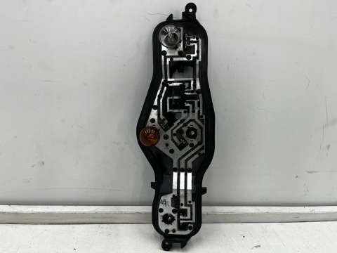 Wkład lampy Citroen Jumpy SpaceTourer Toyota ProAce Peugeot Expert Traveller 16r.- listwa oprawa żarówek lewy tył 00197257